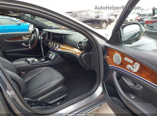 WDDZF4JB2HA072309 2017 MERCEDES-BENZ E-CLASS Серый 
