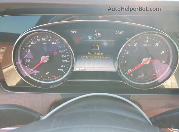 WDDZF4JB3HA008036 2017 MERCEDES-BENZ E Белый 
