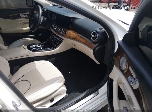 WDDZF4JB3HA242967 2017 MERCEDES-BENZ E-CLASS White Vista interior delantera