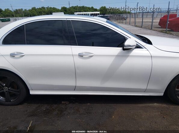 WDDZF4JB3HA242967 2017 MERCEDES-BENZ E-CLASS White Vista interior trasera