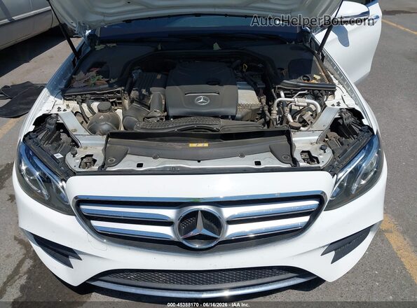 WDDZF4JB4HA060677 2017 MERCEDES-BENZ E-CLASS White Вид ззаду