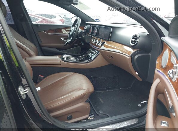 WDDZF4JB4JA310800 2018 MERCEDES-BENZ E-CLASS Black Սալոնի դիմացի տեսք