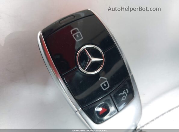 WDDZF4JB4JA463936 2018 MERCEDES-BENZ E-CLASS Blue Առջևի վահանակի տեսք