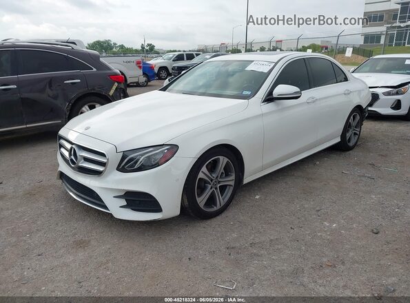 WDDZF4JB5JA376921 2018 MERCEDES-BENZ E-CLASS White Vista tres cuartos delantera izquierda
