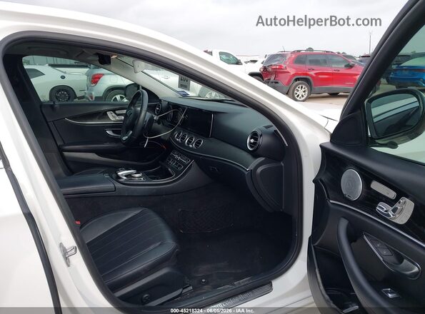 WDDZF4JB5JA376921 2018 MERCEDES-BENZ E-CLASS White Vista interior delantera