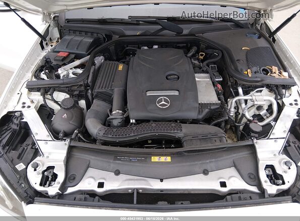 WDDZF4JB5JA395159 2018 MERCEDES-BENZ E-CLASS Белый Вид сзади