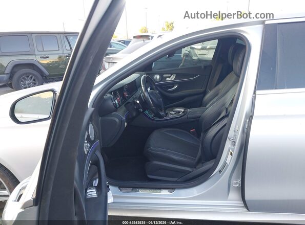 WDDZF4JB6HA243241 2017 MERCEDES-BENZ E-CLASS Silver Front interior view