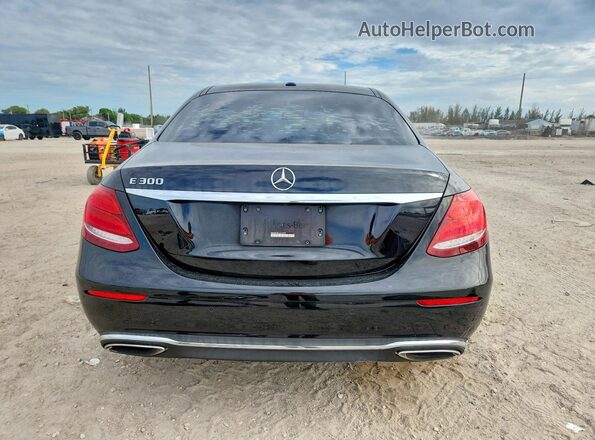 WDDZF4JB7JA372272 2018 MERCEDES-BENZ E Черный 