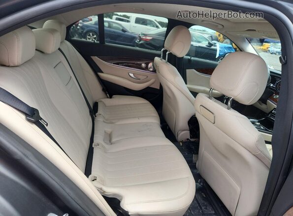 WDDZF4JB7JA470671 2018 MERCEDES-BENZ E Black Widok tylnych siedzeń