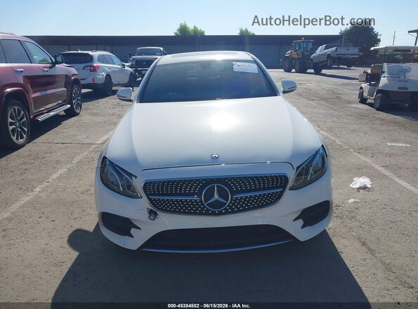 WDDZF4JB8HA092810 2017 MERCEDES-BENZ E-CLASS White Vista del salpicadero