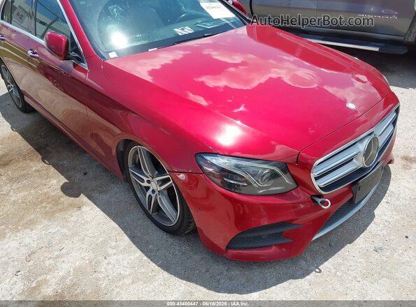 WDDZF4JB8HA105054 2017 MERCEDES-BENZ E-CLASS Red Դիմացի տեսք