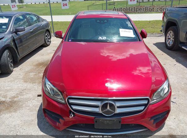 WDDZF4JB8HA105054 2017 MERCEDES-BENZ E-CLASS Red Սարքավորումների վահանակի տեսք