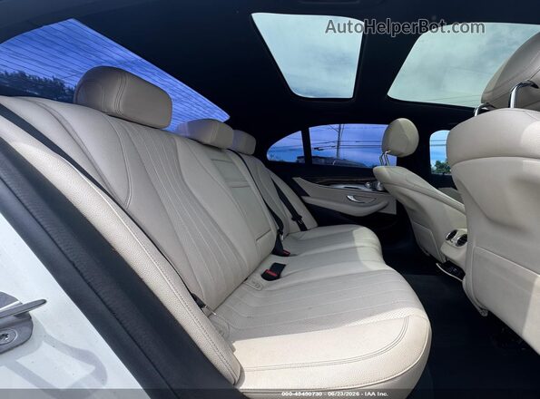 WDDZF4JB8JA371390 2018 MERCEDES-BENZ E-CLASS White Դիմացի տեսք