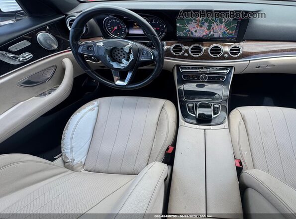 WDDZF4JB8JA371390 2018 MERCEDES-BENZ E-CLASS White VIN կոդի պիտակի տեսք
