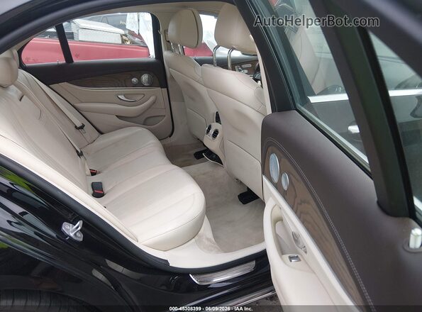 WDDZF4JB9JA374380 2018 MERCEDES-BENZ E-CLASS Black Вид наклейки з VIN-кодом