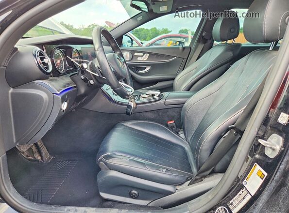 WDDZF4JBXHA210310 2017 MERCEDES-BENZ E Black წინა სალონის ხედი
