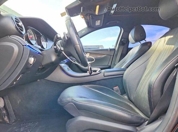 WDDZF4JBXJA360181 2018 MERCEDES-BENZ E Black Front interior view