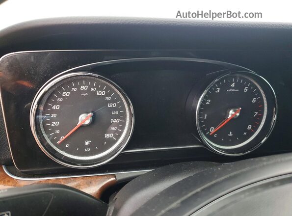 WDDZF4KB0HA024788 2017 MERCEDES-BENZ E Blue Սարքավորումների վահանակի տեսք