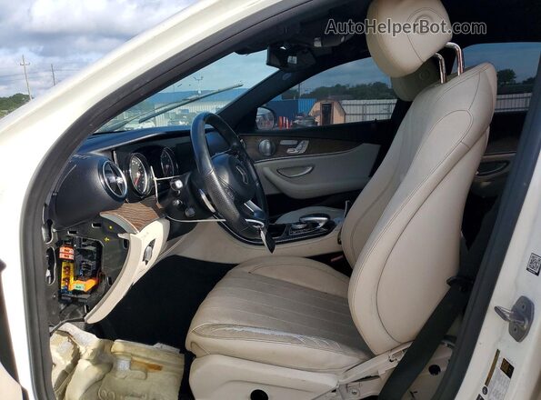 WDDZF4KB0HA162122 2017 MERCEDES-BENZ E White Вид салону спереду