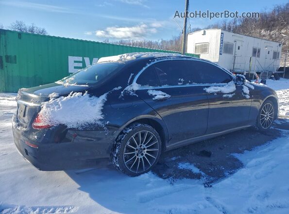 WDDZF4KB0JA338043 2018 MERCEDES-BENZ E Black Tył prawy