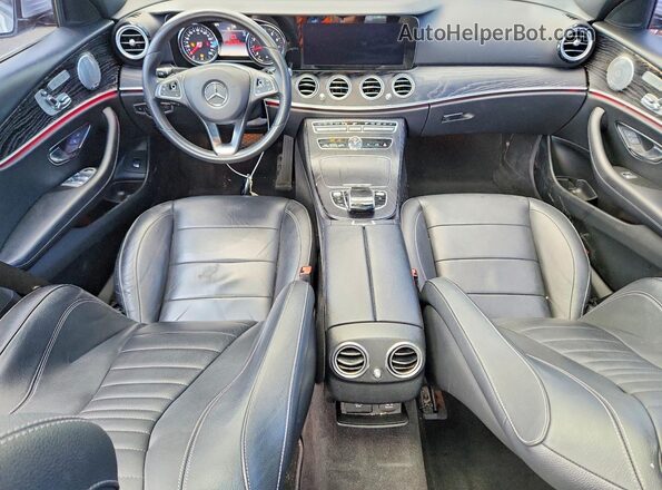 WDDZF4KB0JA397688 2018 MERCEDES-BENZ E Серебряный Вид панели приборов