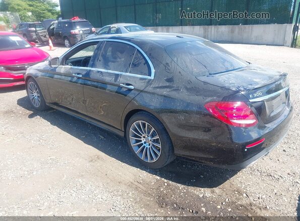 WDDZF4KB1HA095207 2017 MERCEDES-BENZ E-CLASS Черный Задняя левая четверть