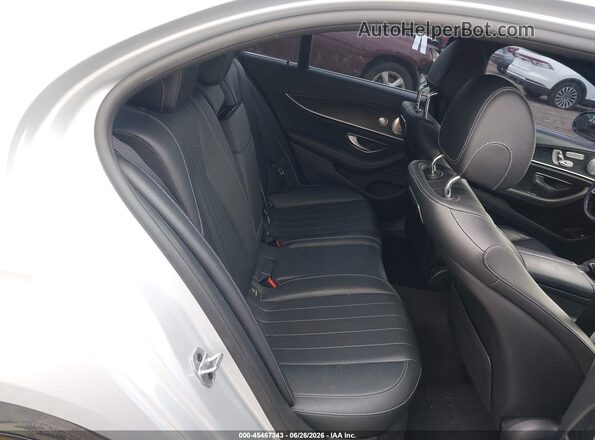 WDDZF4KB1KA582978 2019 MERCEDES-BENZ E-CLASS Silver VIN կոդի պիտակի տեսք