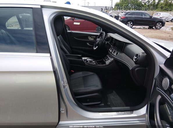 WDDZF4KB3HA045084 2017 MERCEDES-BENZ E-CLASS Gray Vista de la etiqueta del VIN