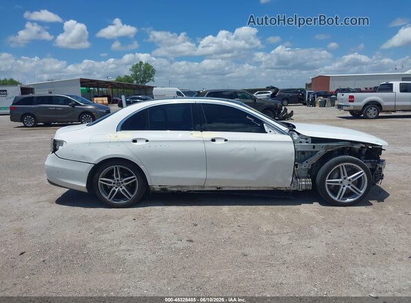 WDDZF4KB4JA358022 2018 MERCEDES-BENZ E-CLASS White უკანა სალონის ხედი