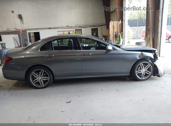 WDDZF4KB5JA354514 2018 MERCEDES-BENZ E-CLASS Gray Vista interior trasera