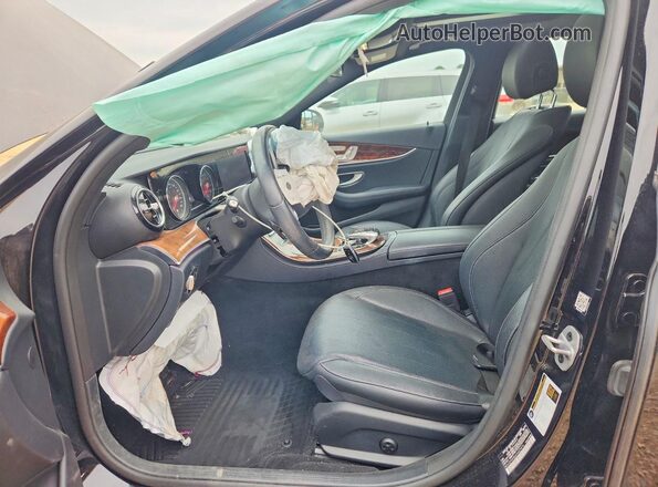 WDDZF4KB6KA627476 2019 MERCEDES-BENZ E Black Front interior view