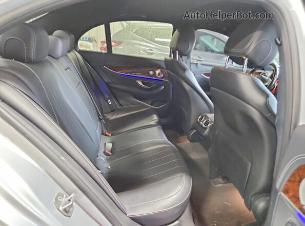 WDDZF4KB7HA233333 2017 MERCEDES-BENZ E Silver Widok tylnych siedzeń