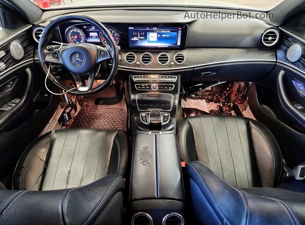 WDDZF4KB8HA232885 2017 MERCEDES-BENZ E Серебряный Вид панели приборов