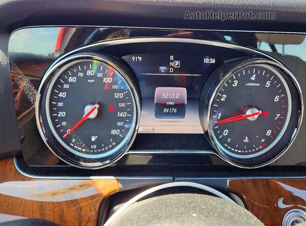 WDDZF4KB8KA585781 2019 MERCEDES-BENZ E Blue Вид щитка приладів