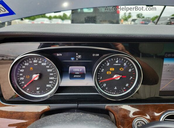 WDDZF4KB9HA208109 2017 MERCEDES-BENZ E Blue Սարքավորումների վահանակի տեսք