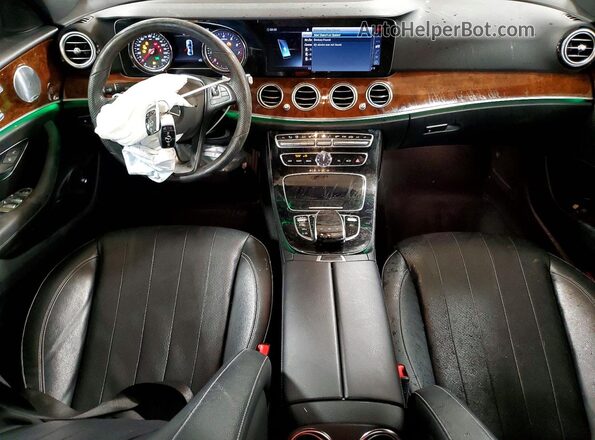 WDDZF4KB9JA398872 2018 MERCEDES-BENZ E Gray Dashboard view