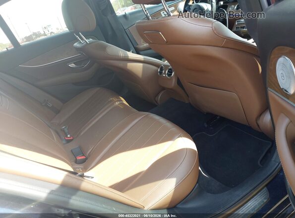 WDDZF4KBXJA332475 2018 MERCEDES-BENZ E-CLASS Blue Vista de la etiqueta del VIN