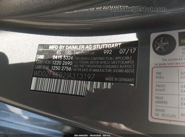 WDDZF6EB2JA313197 2018 MERCEDES-BENZ AMG E 43 Gray Vista del compartimento del motor