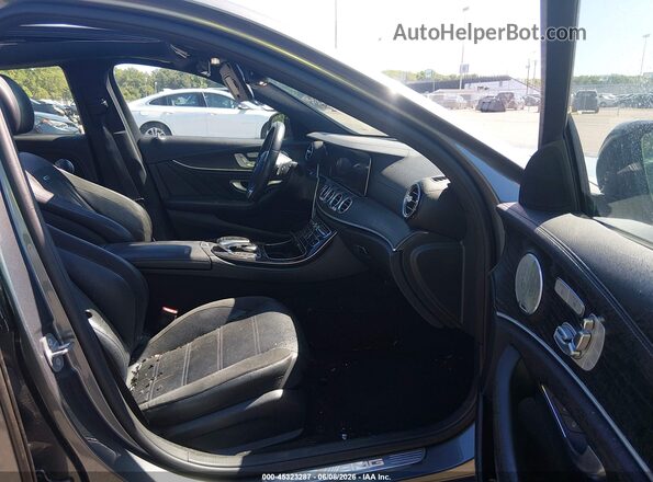 WDDZF6EB5JA301674 2018 MERCEDES-BENZ AMG E 43 Gray წინა სალონის ხედი
