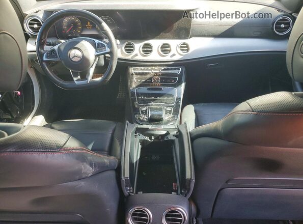 WDDZF6EB8JA401137 2018 MERCEDES-BENZ E Белый Вид панели приборов