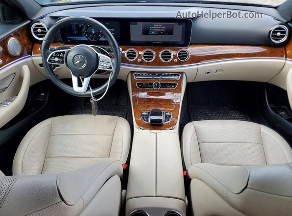 WDDZF6JB1KA525869 2019 MERCEDES-BENZ E Black Widok deski rozdzielczej