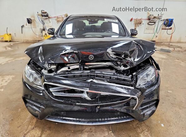 WDDZF6JB1KA570990 2019 MERCEDES-BENZ E Black Widok z przodu