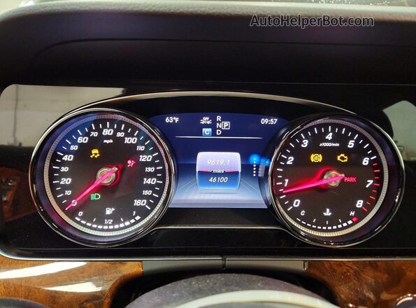 WDDZF6JB1KA570990 2019 MERCEDES-BENZ E Black Widok zestawu wskaźników