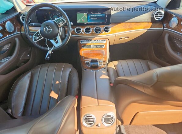 WDDZF6JB4KA514459 2019 MERCEDES-BENZ E White Առջևի վահանակի տեսք