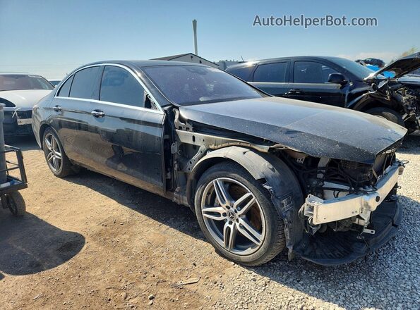 WDDZF6JB4KA668881 2019 MERCEDES-BENZ E Черный Передняя правая четверть