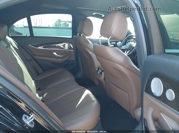 WDDZF8DB9LA700314 2020 MERCEDES-BENZ E-CLASS Black VIN կոդի պիտակի տեսք