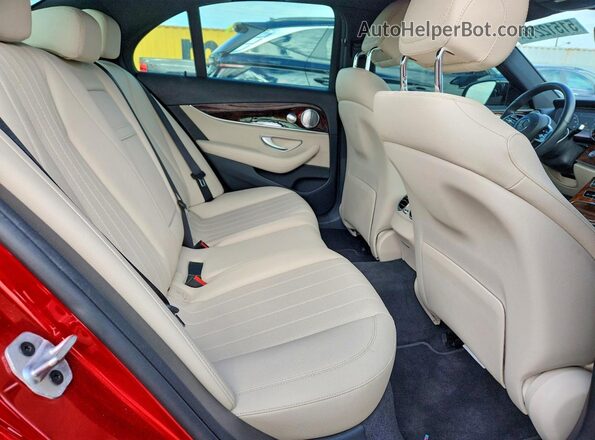 WDDZF8EB1LA742622 2020 MERCEDES-BENZ E Red Հետևի նստատեղերի տեսք