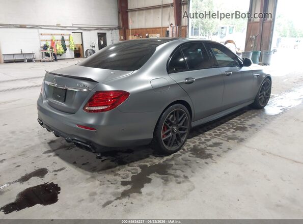 WDDZF8KB1JA377067 2018 MERCEDES-BENZ AMG E 63 Gray Rear right