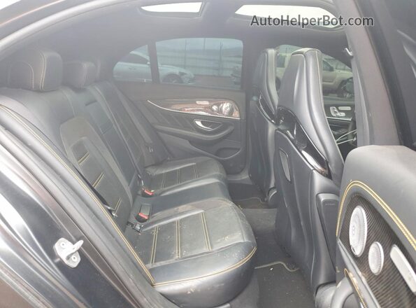 WDDZF8KB7JA224435 2018 MERCEDES-BENZ E Черный 