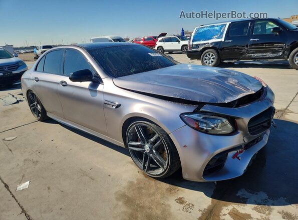 WDDZF8KB7KA510786 2019 MERCEDES-BENZ E Gray Front right